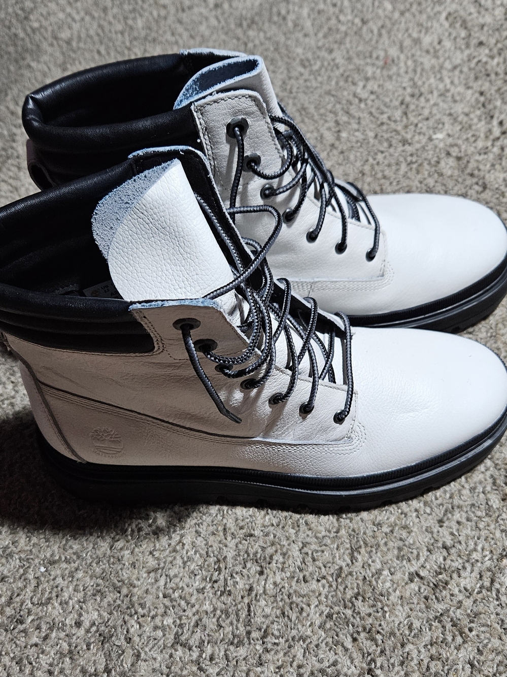 Women's Timberland White and Black Lace-Up Leather Boots